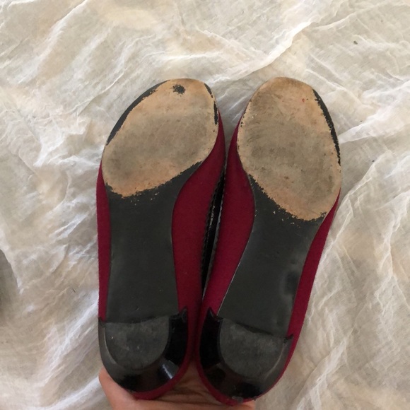 Beautiful raspberry red and black Marc Jacobs flats - Picture 3 of 7